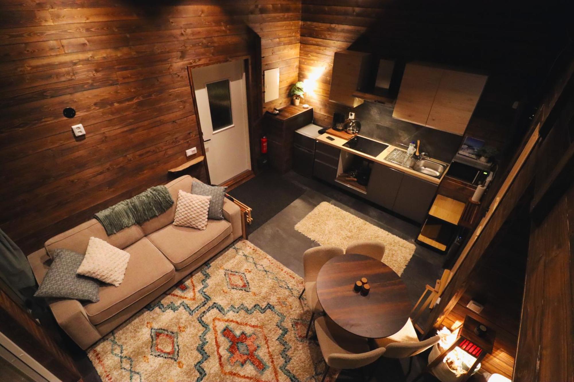 Reindeer River Lights Lodge Kiruna Eksteriør bilde